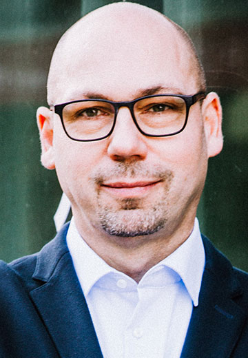 Dr. Uwe Broch